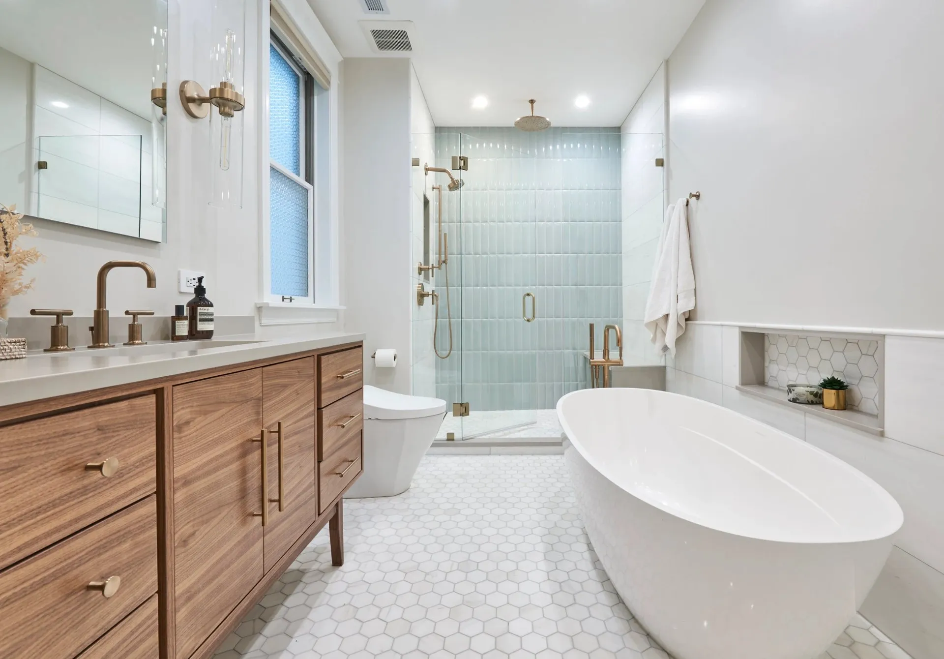 Bathroom Remodeling by 123 Remodeling